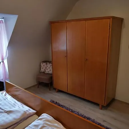 Palmenwald * Φρόιντενσταντ